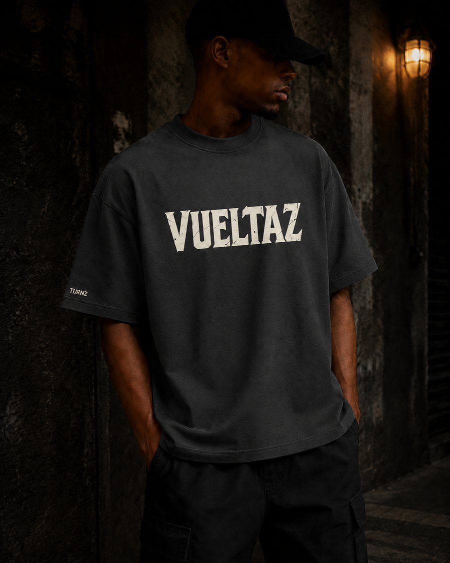 VUELTAZ Oversized Faded Tee